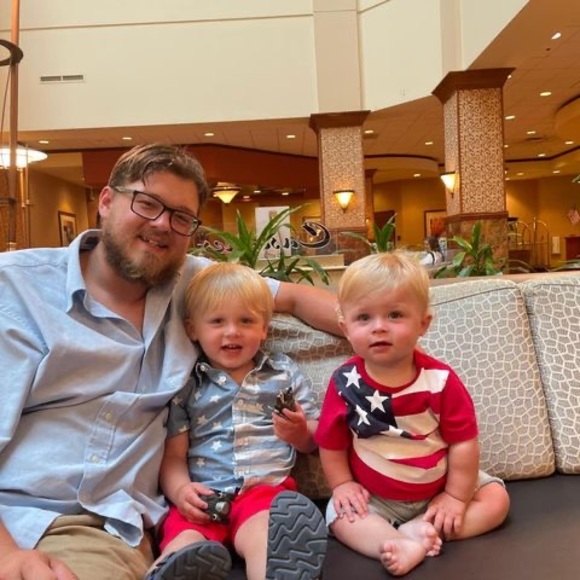 Meet your Posher, Sean - Picture 1 of 1